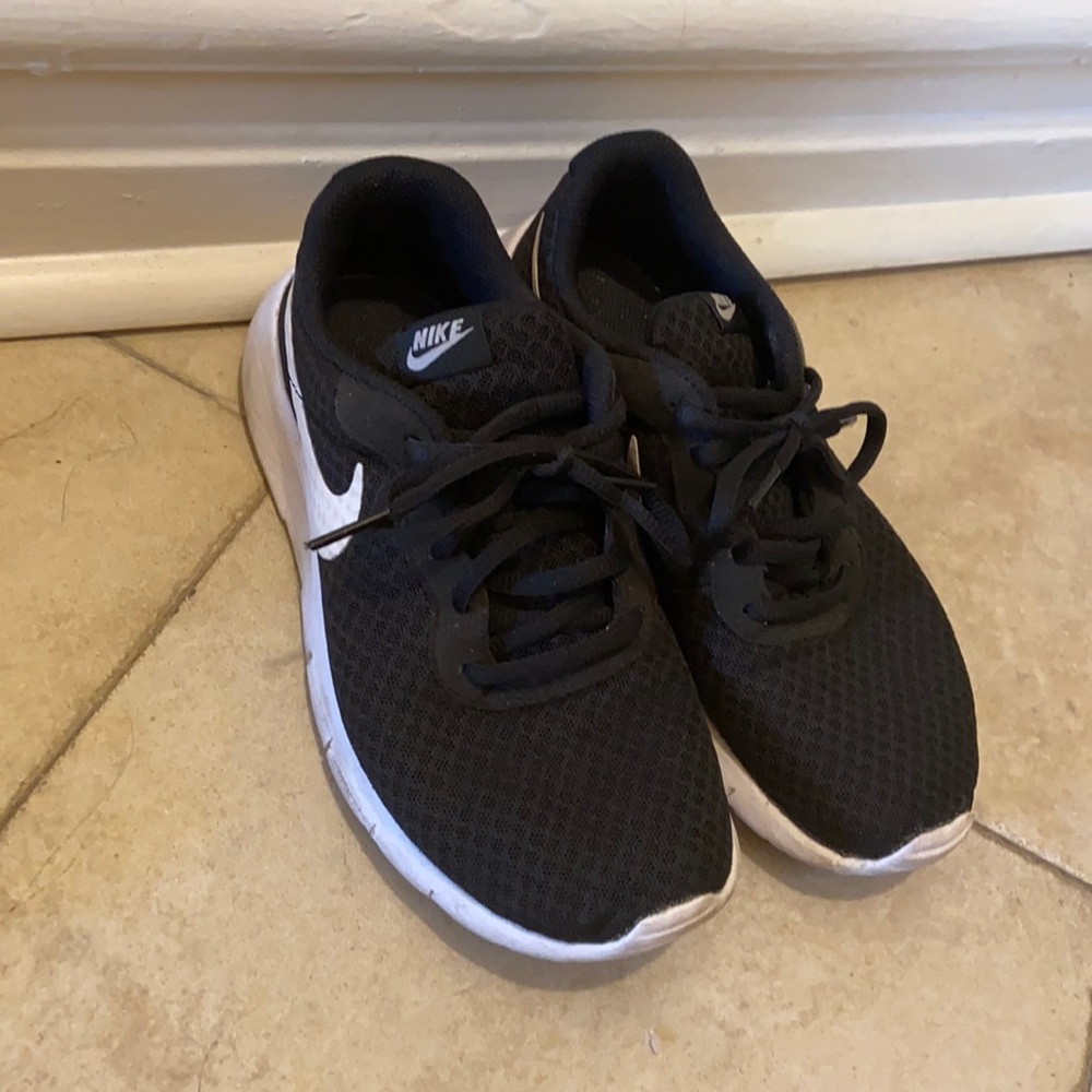 Nike sneaker 👟